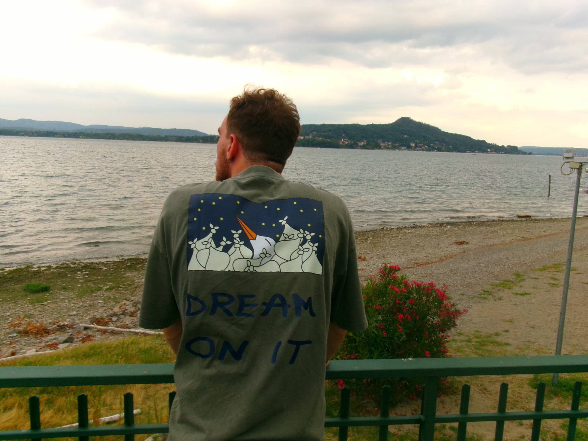 03. "DREAM" - Loose-Fit Tee Military Green
