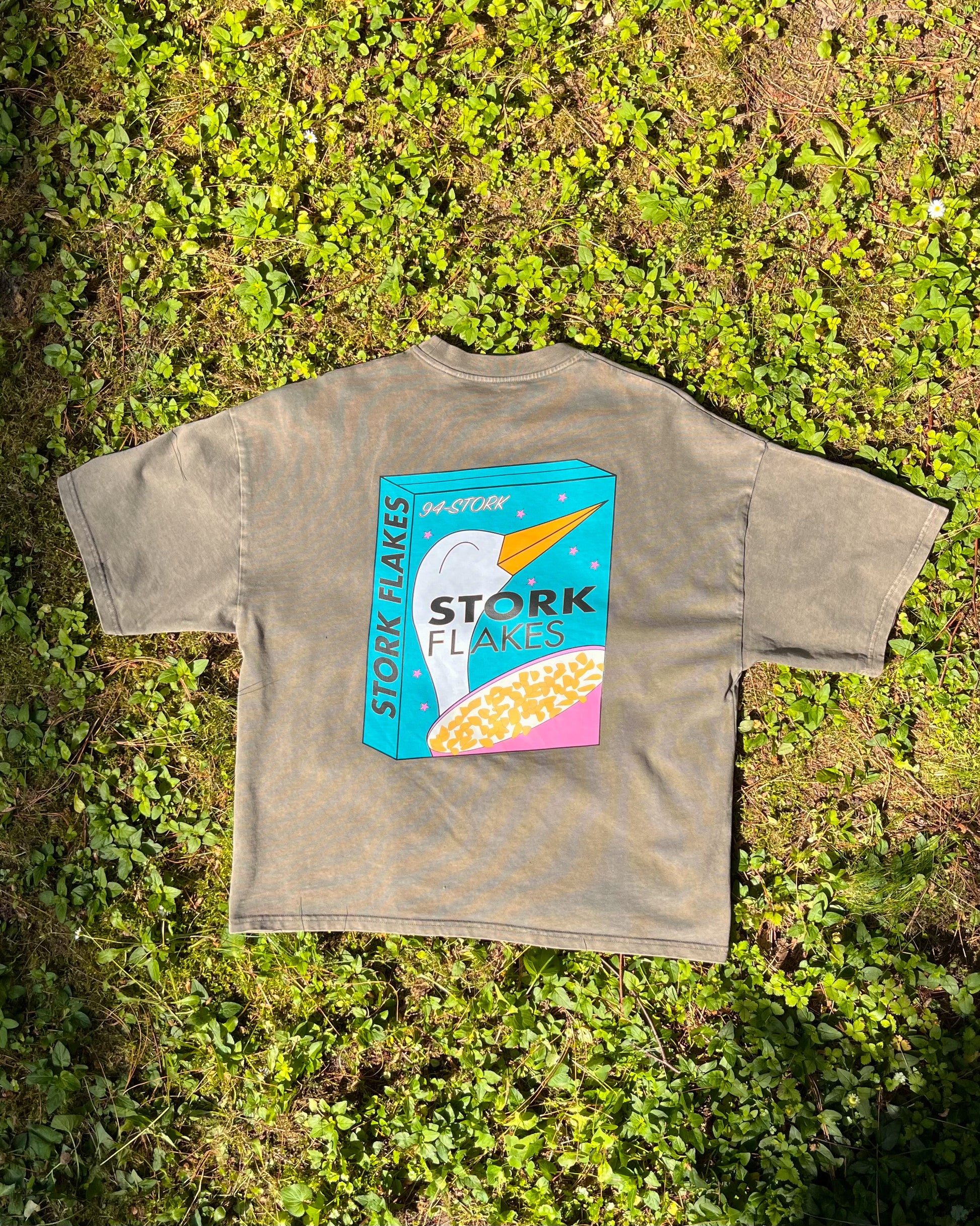 02. "FLAKES" - Loose-Fit Tee Military Green