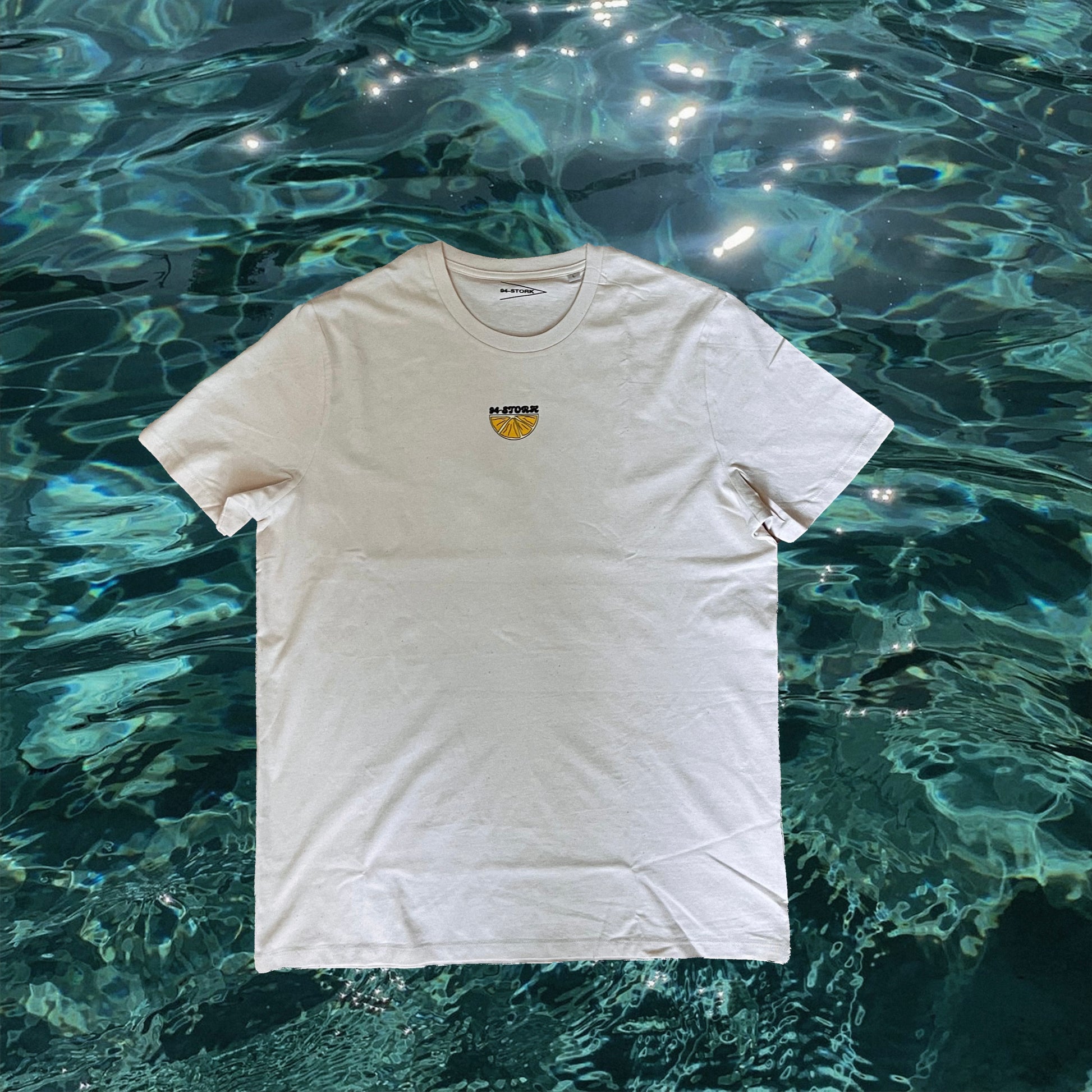 01. "SOUR FAIRE" - Regular-Fit Tee marshmellow